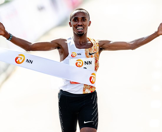 Knappe vierde plaats en Nederlands record voor Abdi Nageeye