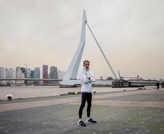 Björn Koreman wil onder 2.10 duiken en limiet lopen  op snelle parcours van NN Marathon Rotterdam